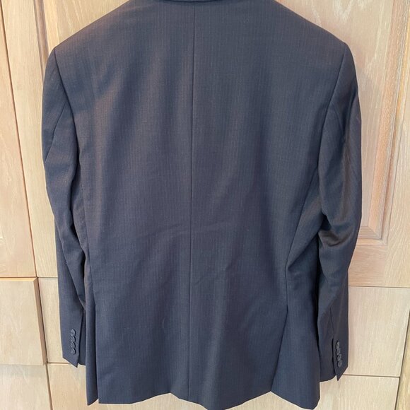 Jos. A. Bank 40S Slim Fit Navy Textured Suit - Picture 2 of 3